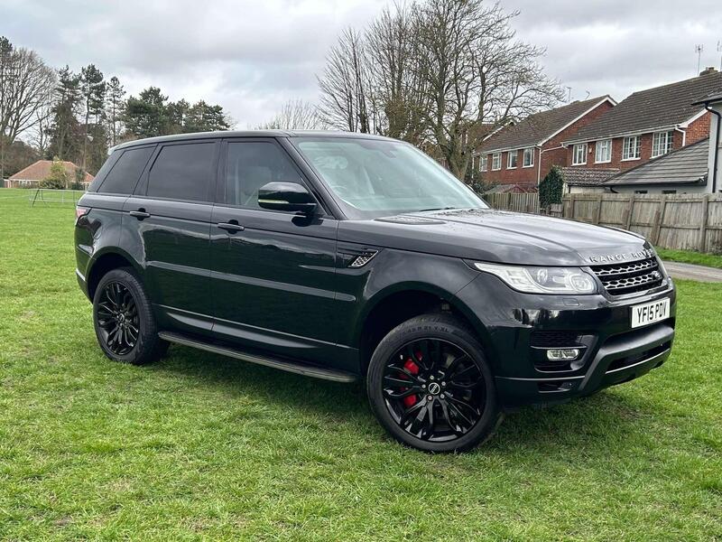 Land Rover Range Rover Sport view 3