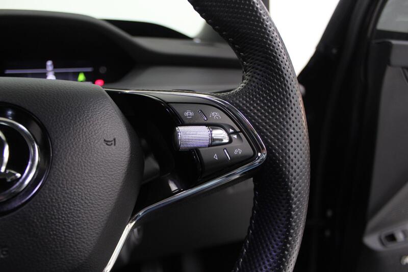 2022 Skoda Enyaq in Black — image 66 of 93