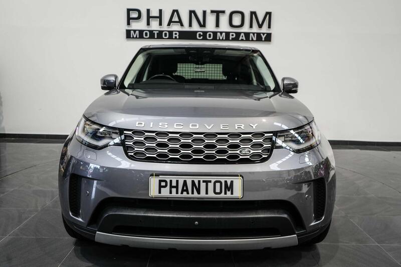 Land Rover Discovery view 5