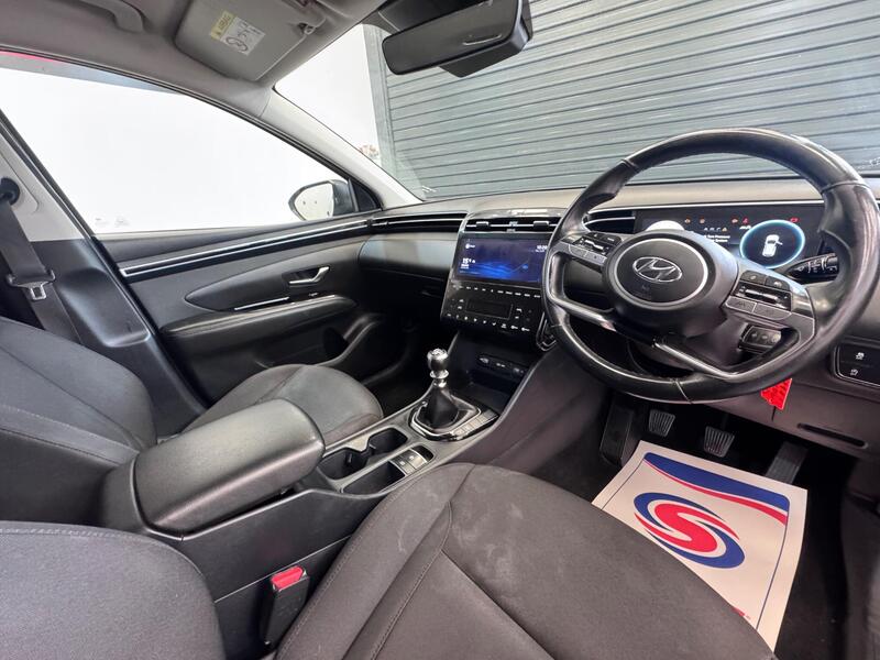 Hyundai Tucson view 16