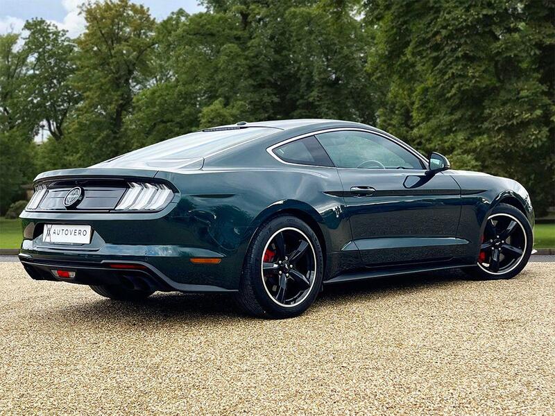 Ford Mustang view 5