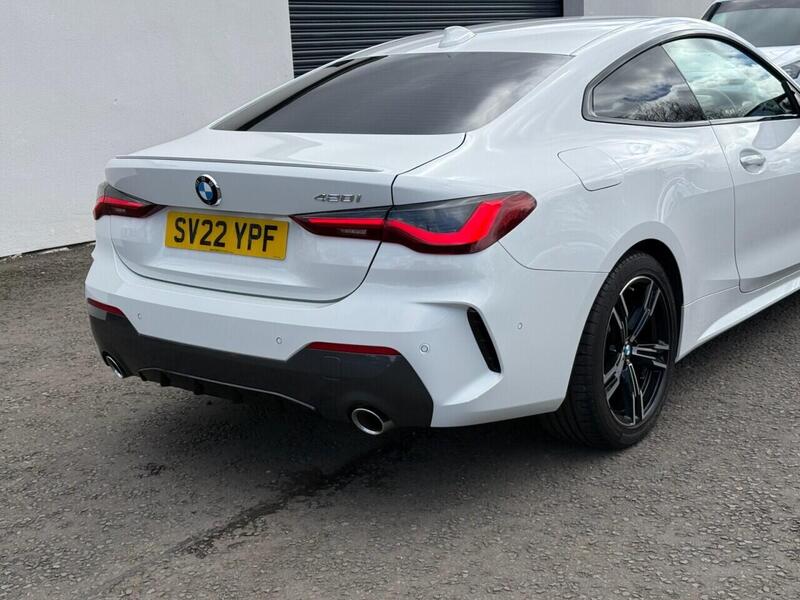 BMW 4 Series view 4