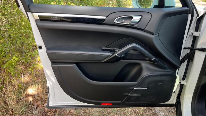 2015 Porsche Cayenne — photo 61