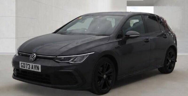 Volkswagen Golf view 3