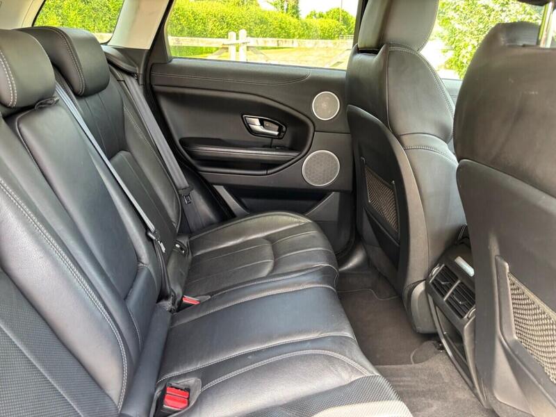 Land Rover Range Rover Evoque view 25