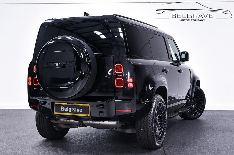 Land Rover Defender view 3