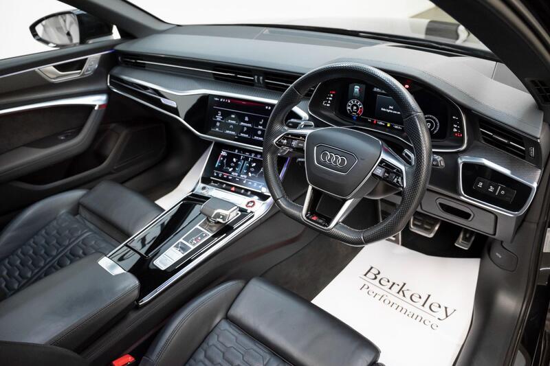 Audi RS6 view 2