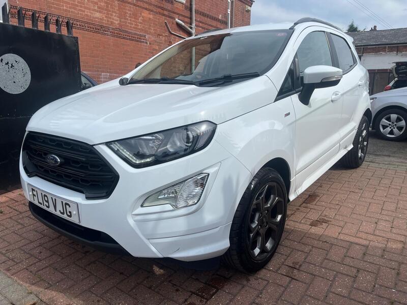 Ford EcoSport — photo 1