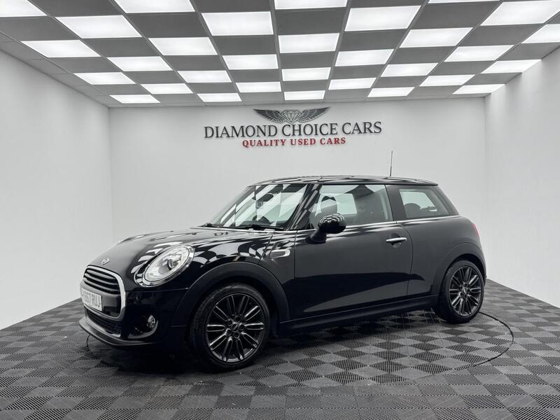 Mini Cooper view 3