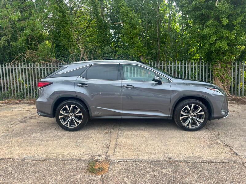 Lexus RX view 2
