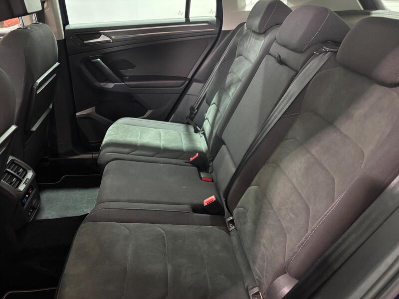 Cb0b7e29414e4b63a5be284a8e91ec72