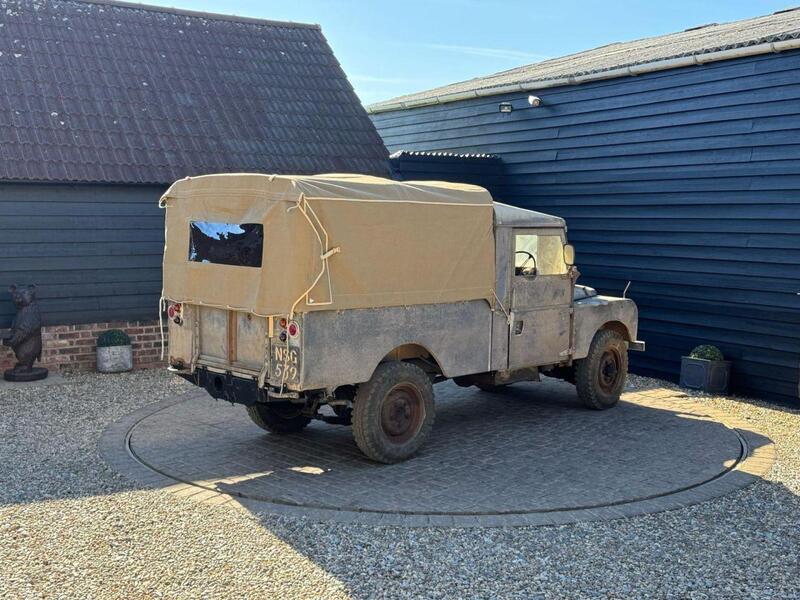 Land Rover Series I view 3