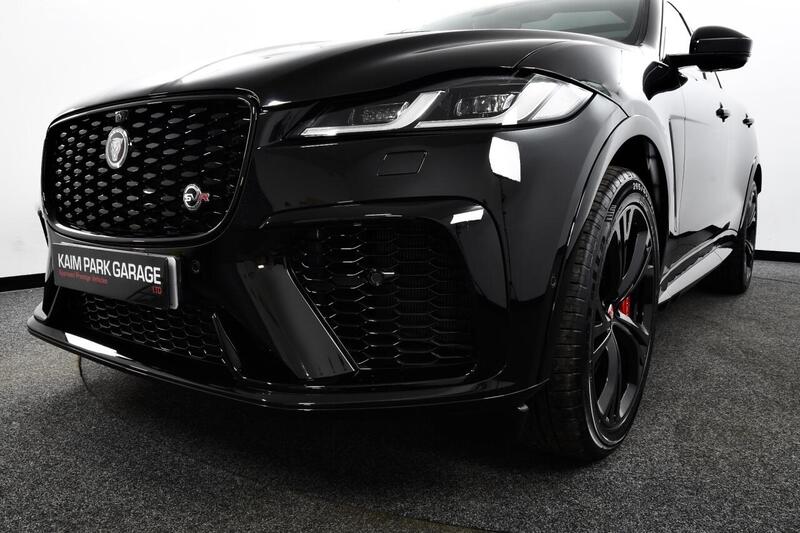 Jaguar F-Pace view 6