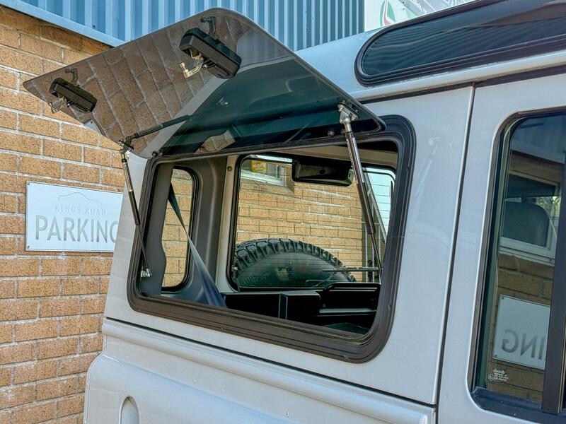 Land Rover Defender view 6