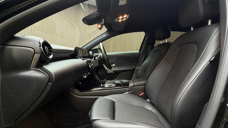 Mercedes-Benz A Class view 3