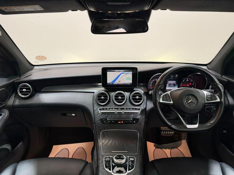 Mercedes-Benz Mercedes-Benz GLC view 4