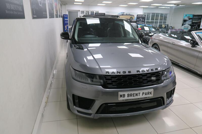 Land Rover Range Rover Sport view 3