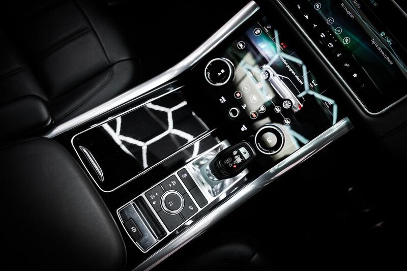 Land Rover Range Rover Sport view 5