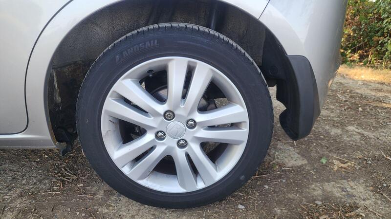 2010 Honda Jazz — photo 41