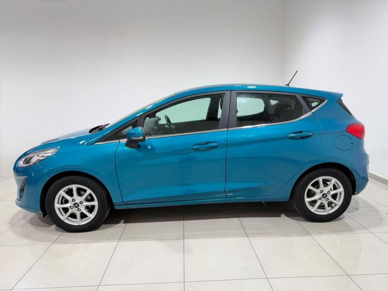 Ford Fiesta view 5
