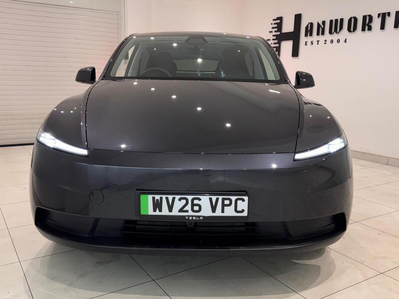 Tesla Model Y view 5