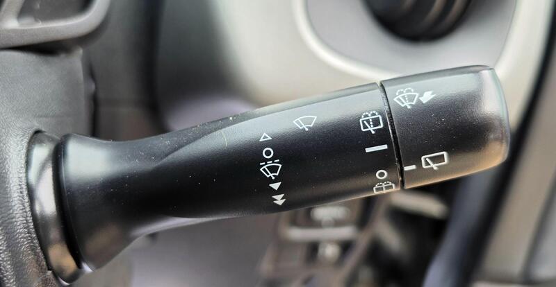 Toyota AYGO 1.0 VVT-i x-play Euro 5 5dr Euro 5 thumbnail 36