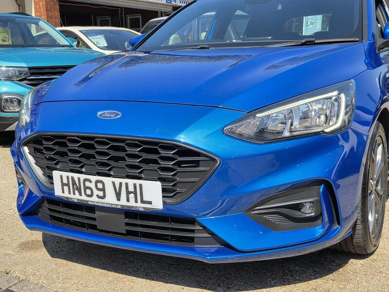 Ford Focus view 7