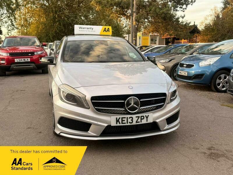 2013 Mercedes-Benz A Class 1.6 A200 AMG Sport 7G-DCT Euro 6 (s/s) 5dr photo 4