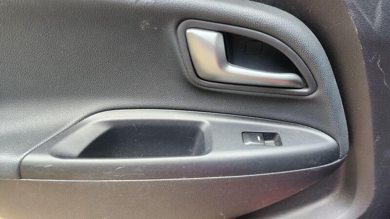 2013 Kia Rio — photo 48