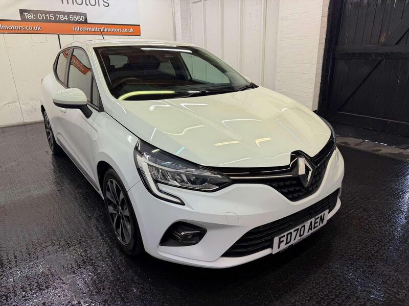 Renault Clio view 4