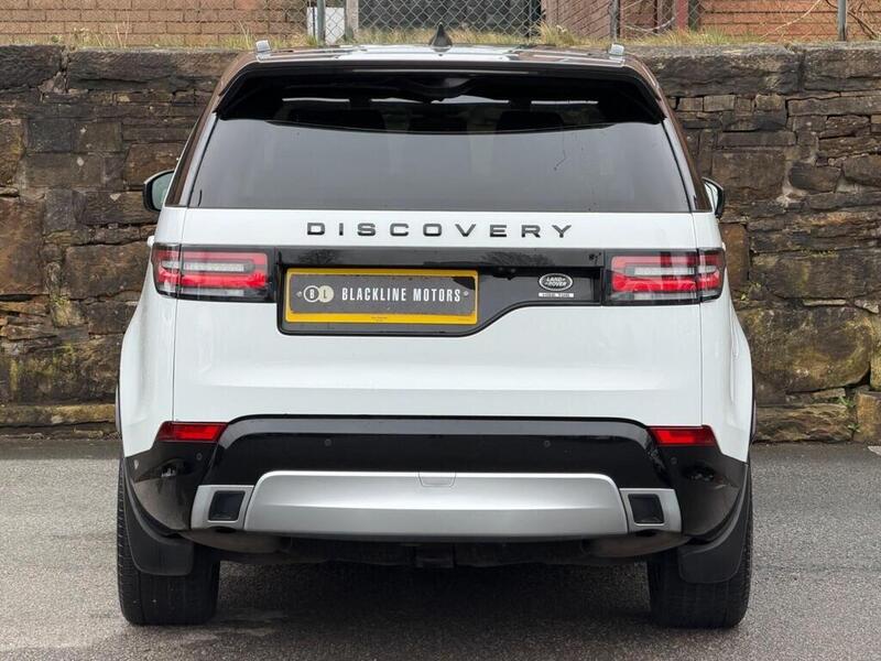 Land Rover Discovery view 6