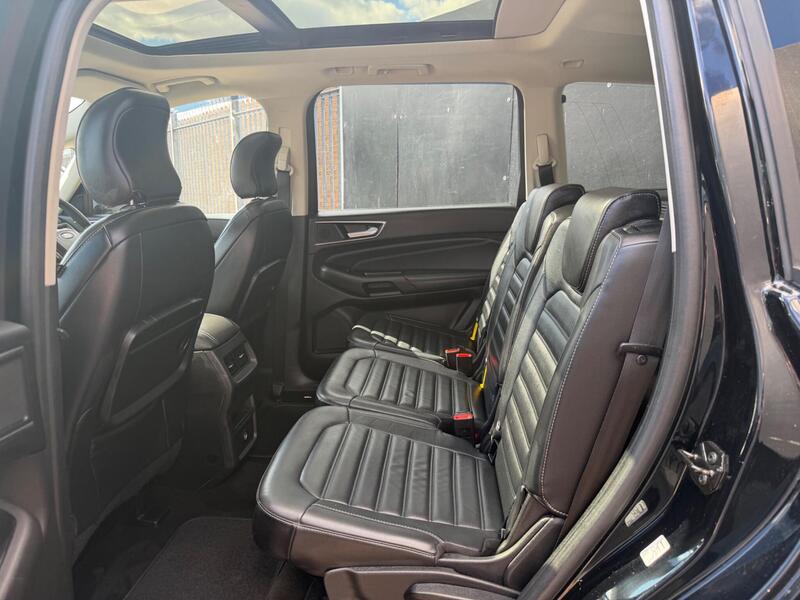 Ford Galaxy view 7
