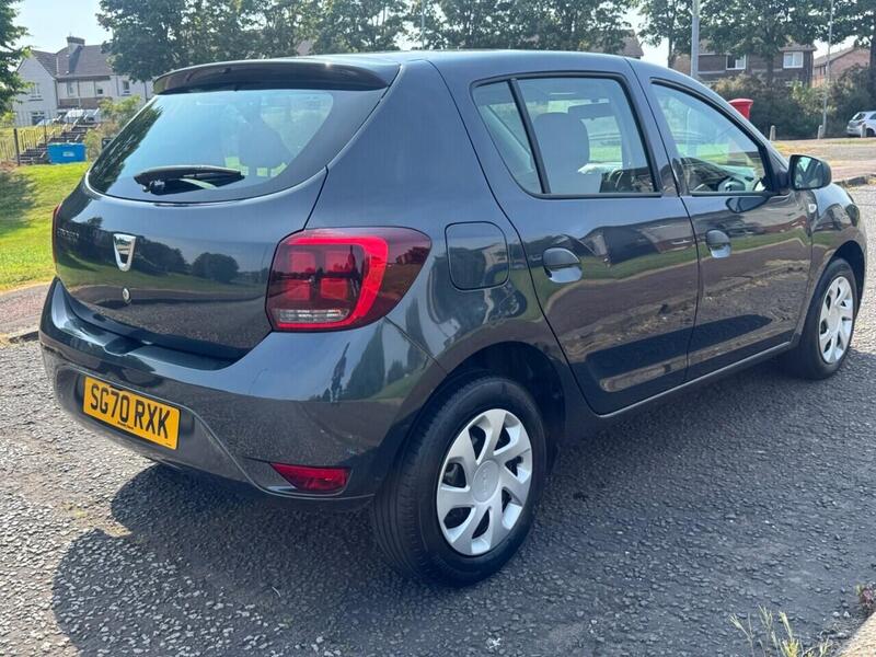 Dacia Sandero view 5