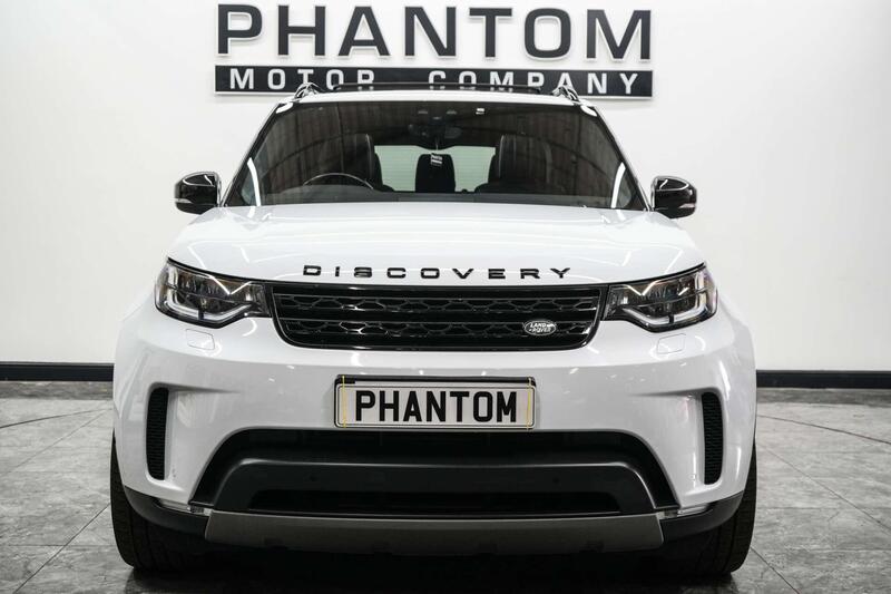 Land Rover Discovery view 2