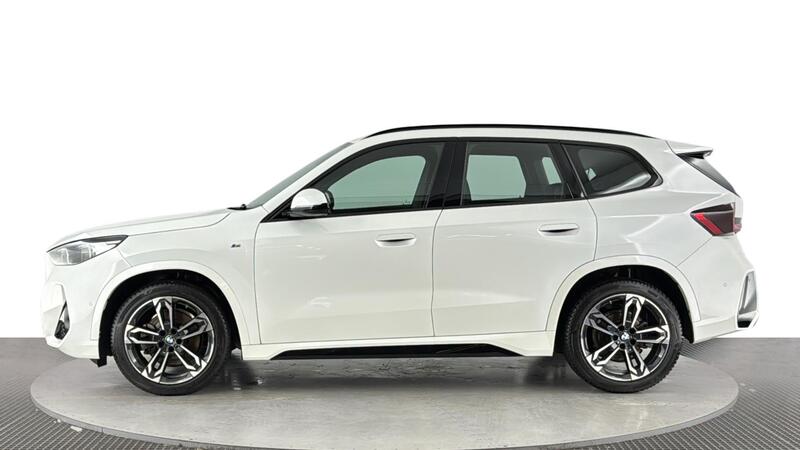 BMW X1 view 7