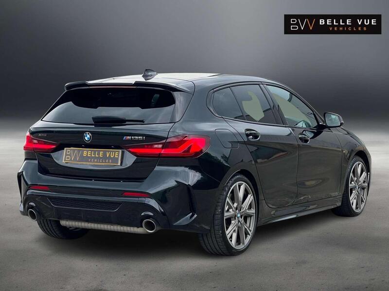 BMW 1 Series view 3