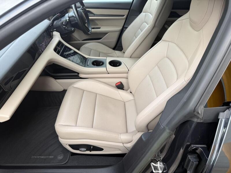 Porsche Taycan view 7