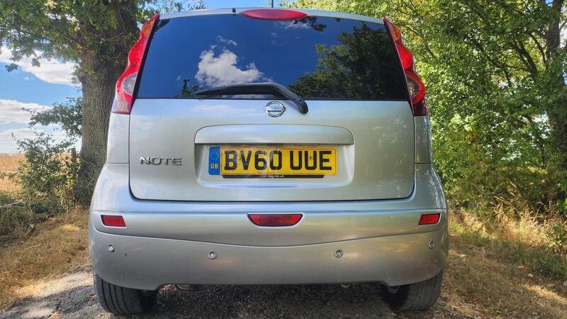 2010 Nissan Note — photo 6