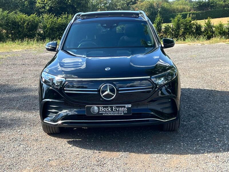 Mercedes-Benz Eqb view 2