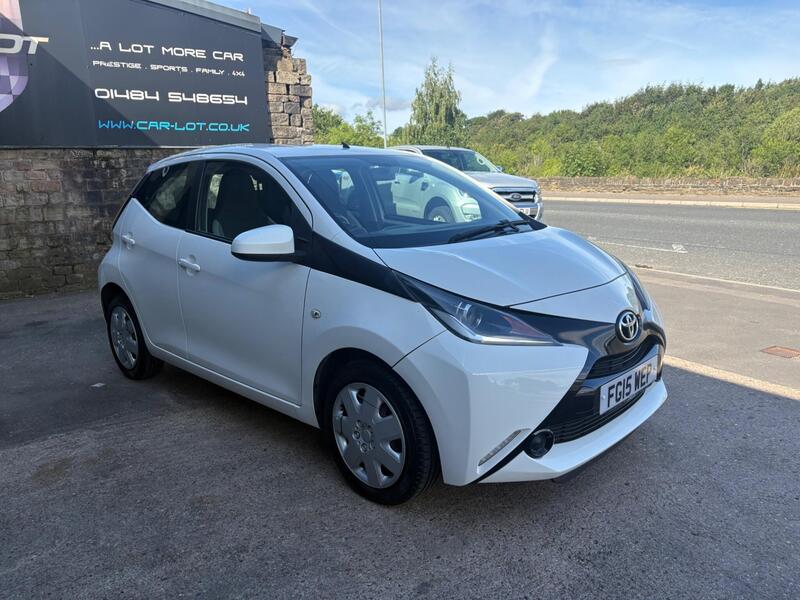 Toyota Aygo view 2