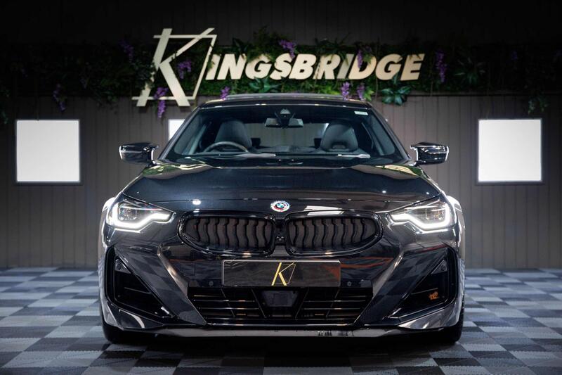 BMW 2 Series view 4