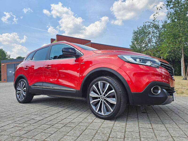 Renault Kadjar view 2
