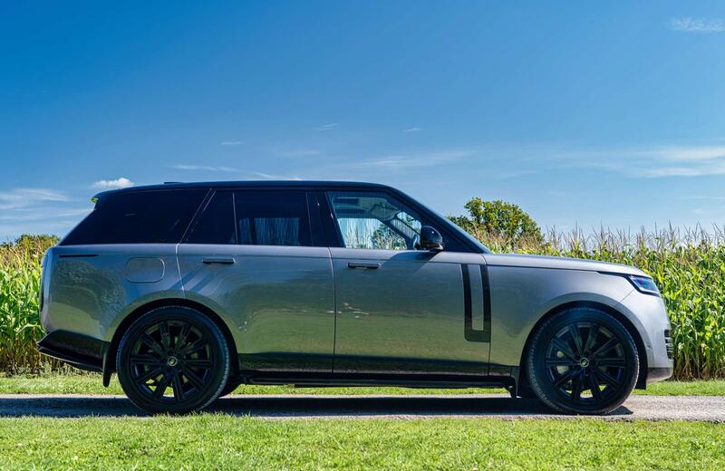 Land Rover Range Rover view 4