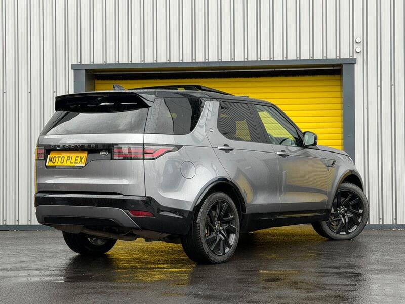 Land Rover Discovery view 7