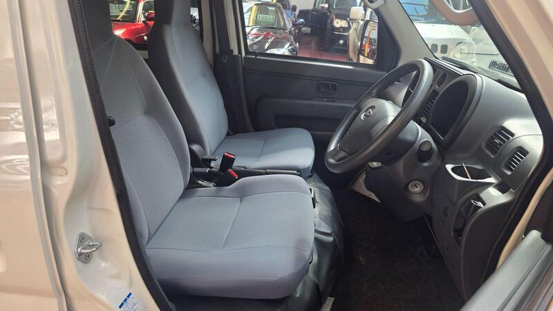 Daihatsu Hijet view 7