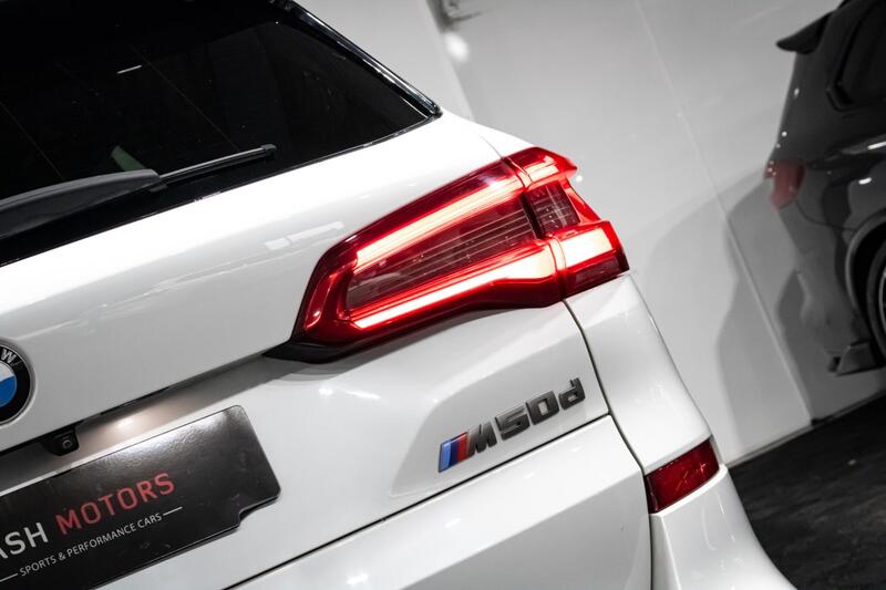BMW X5 view 13