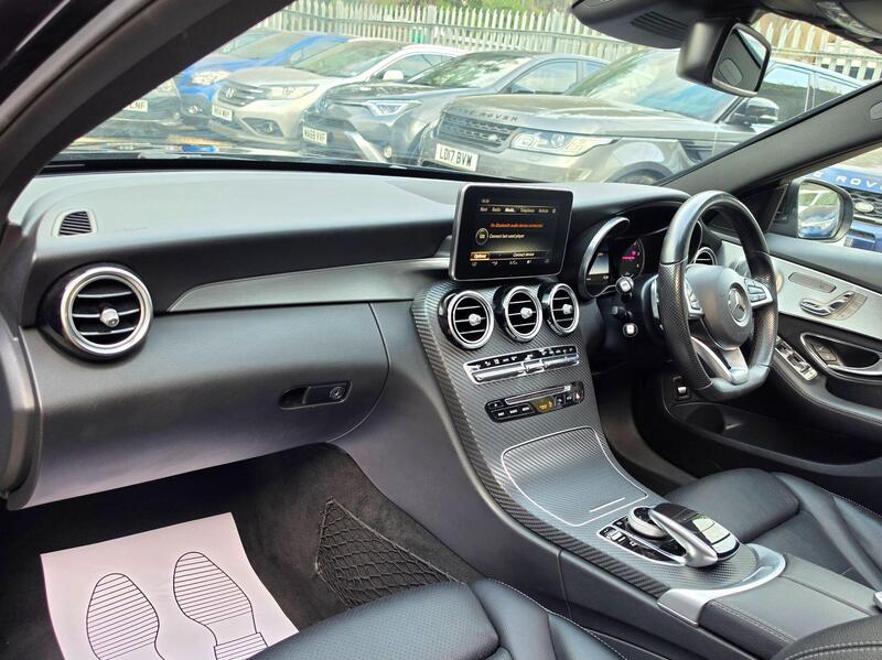Mercedes-Benz C Class 2.1 C300dh AMG Line (Premium Plus) G-Tronic+ Euro 6 (s/s) 4dr thumbnail 29
