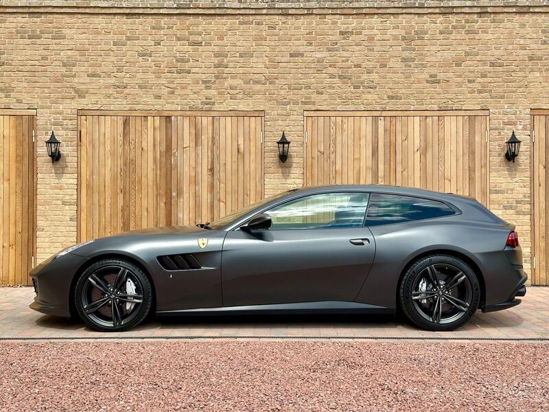 Ferrari Gtc4lusso view 4