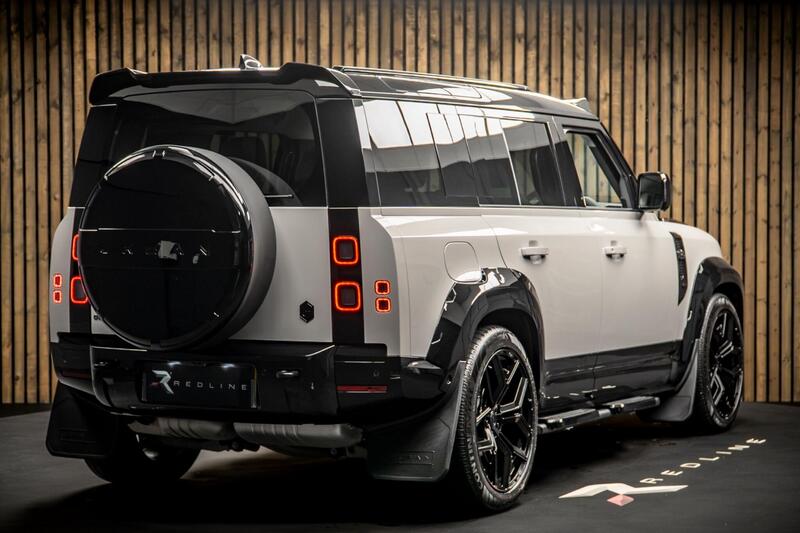 Land Rover Defender view 3