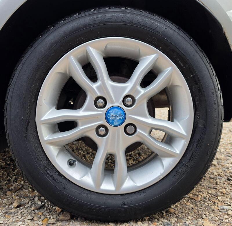 Ford Fiesta 1.25 Zetec Euro 6 5dr thumbnail 17